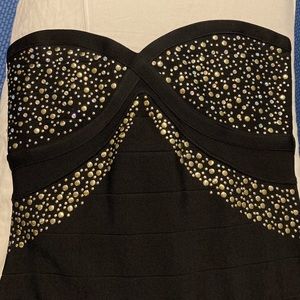 bebe bodycon 3/4 strapless cocktail dress